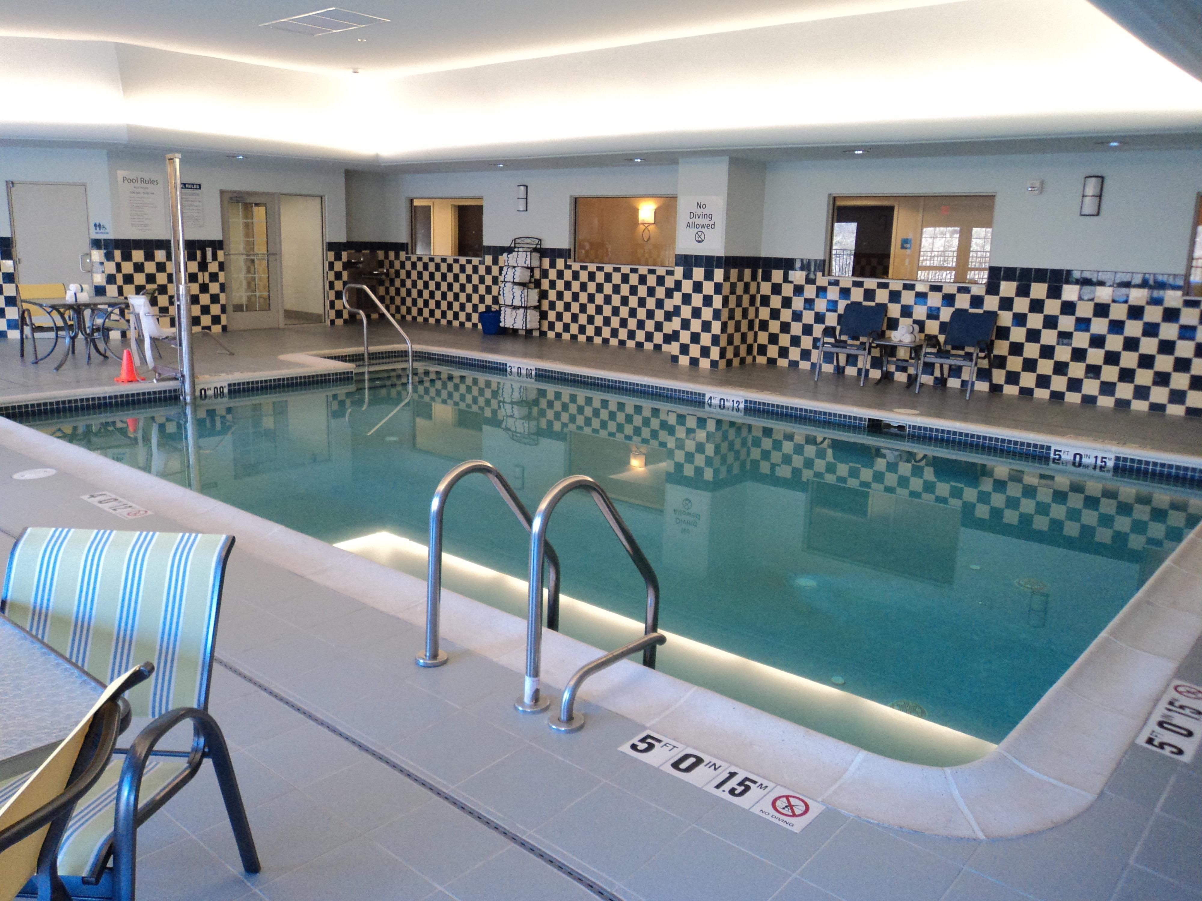 Holiday Inn Express And Suites Dickson City By Ihg Buitenkant foto