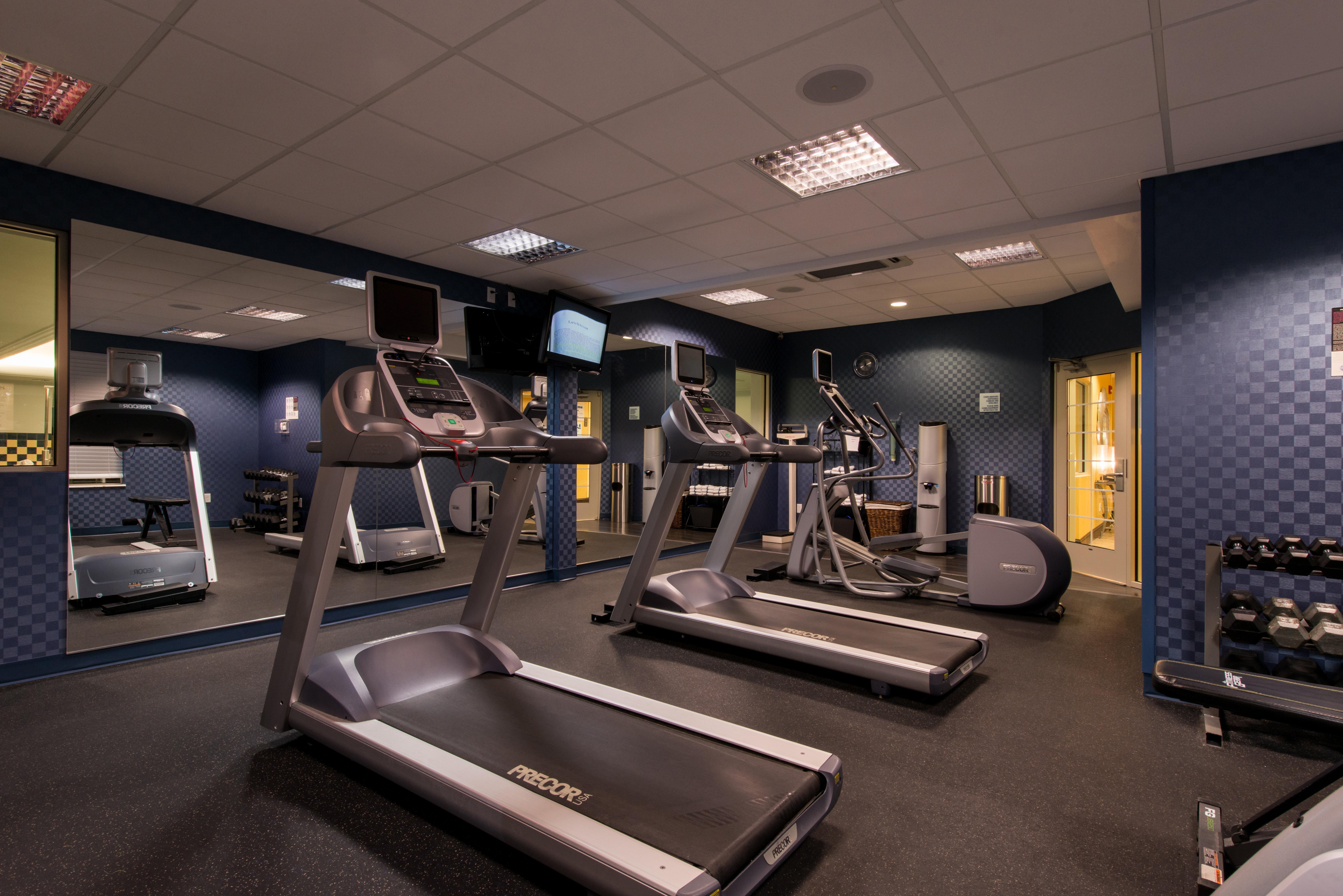 Holiday Inn Express And Suites Dickson City By Ihg Buitenkant foto