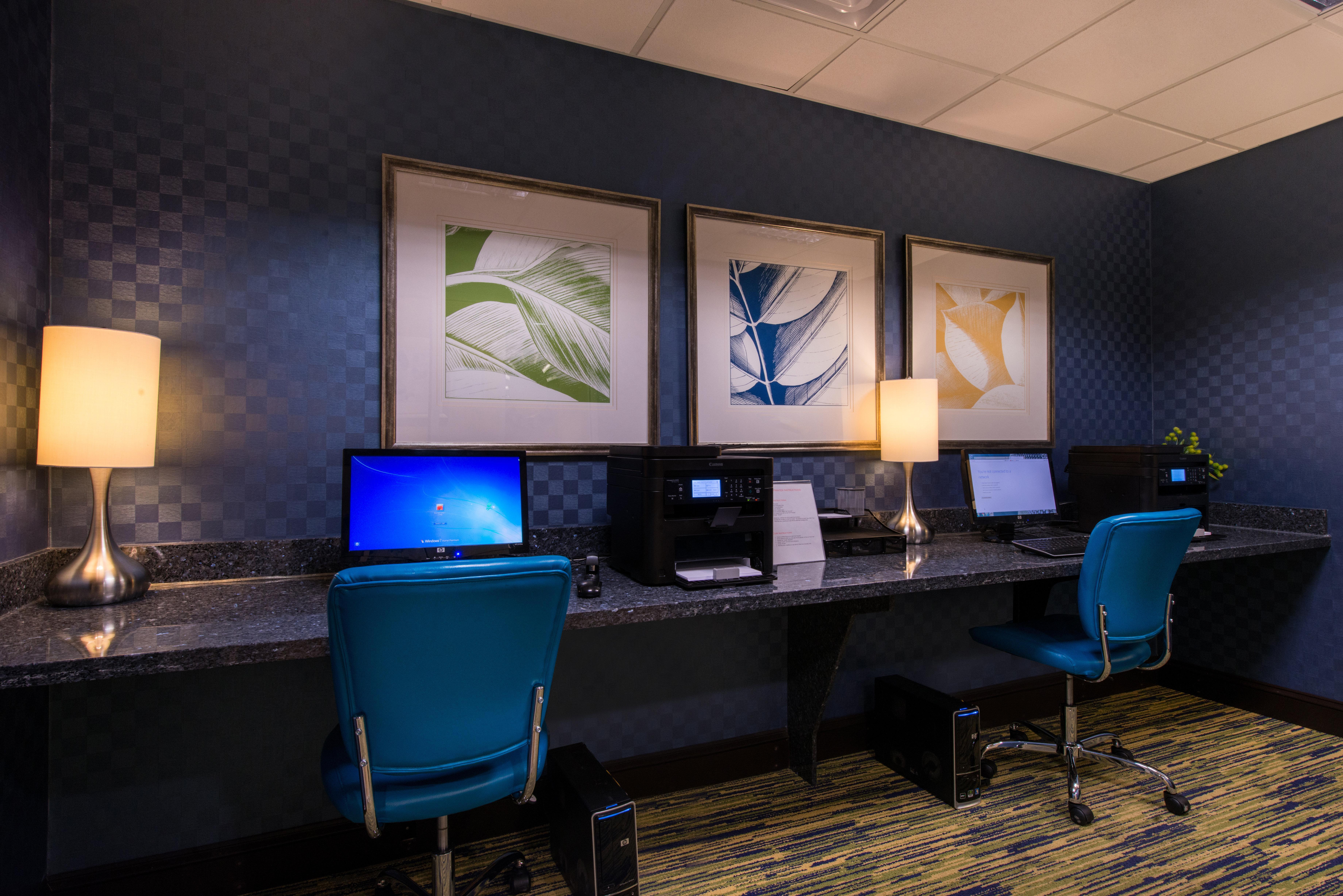 Holiday Inn Express And Suites Dickson City By Ihg Buitenkant foto