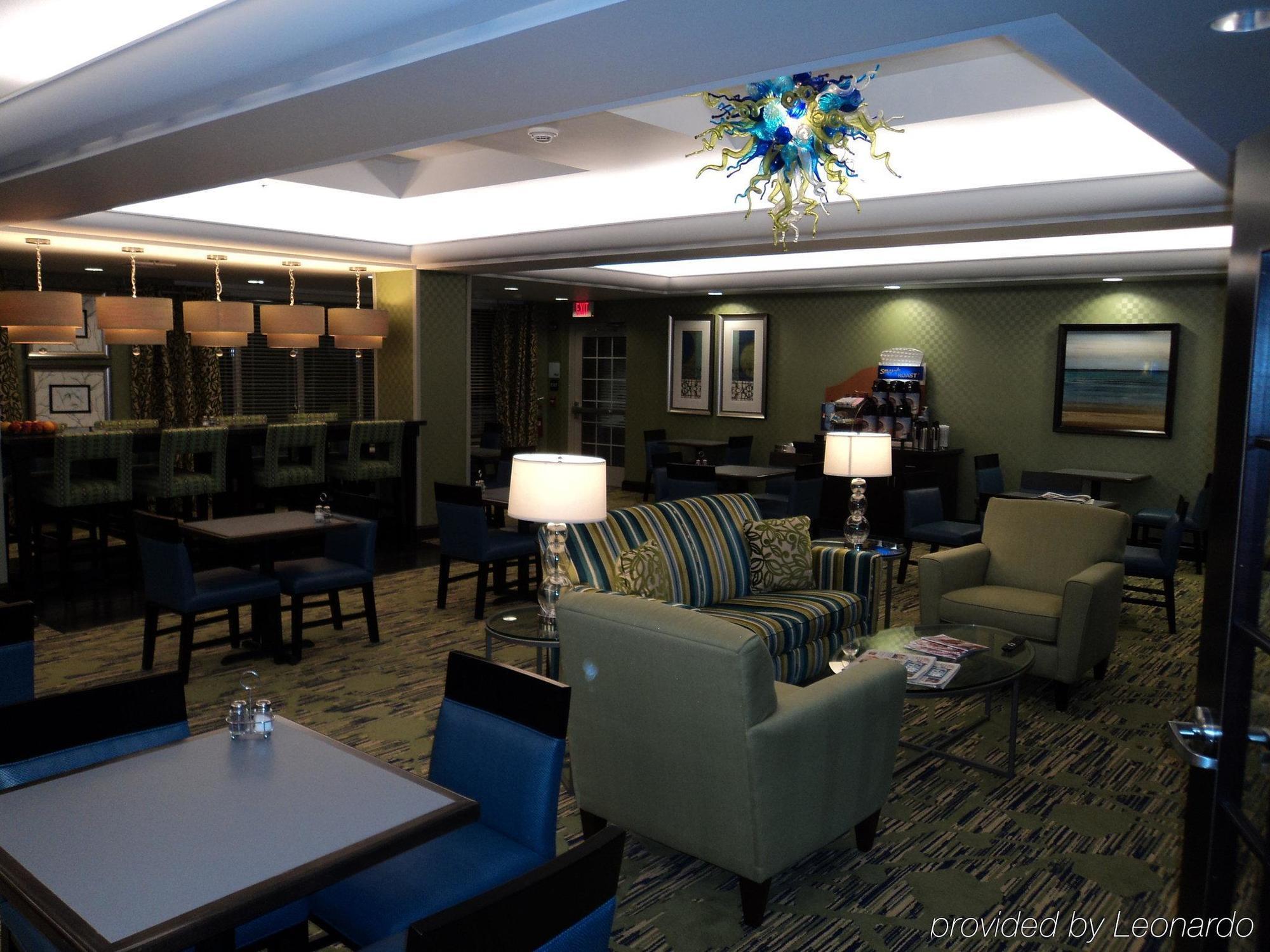 Holiday Inn Express And Suites Dickson City By Ihg Restaurant foto